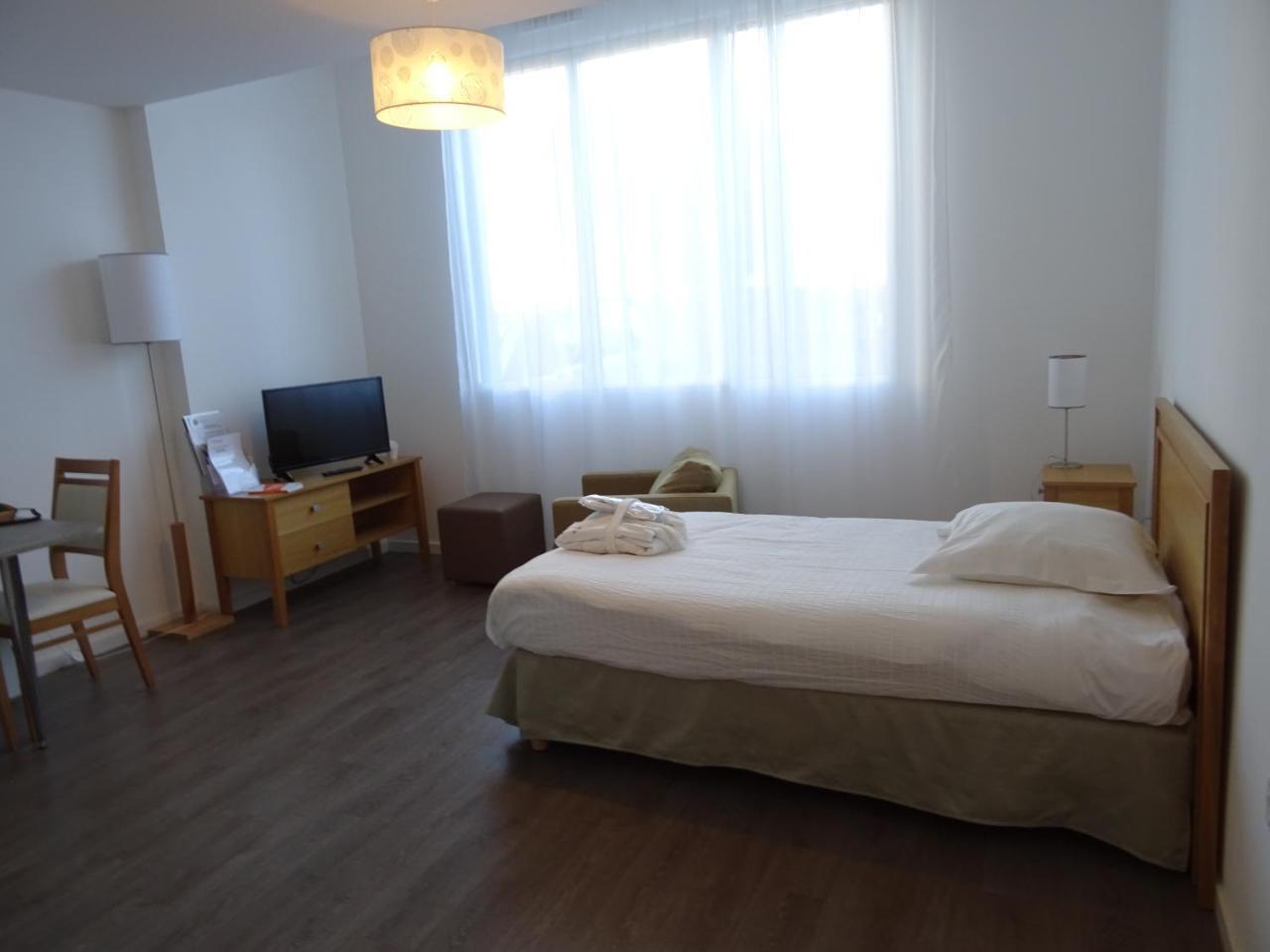 Aparthotel Domitys Les Sarments Blonds Montpellier Exterior foto